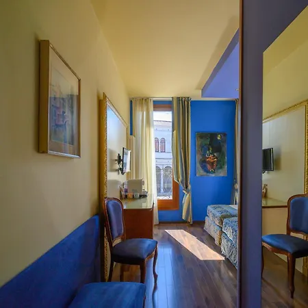 Diamantino Town House Bed & Breakfast 3*