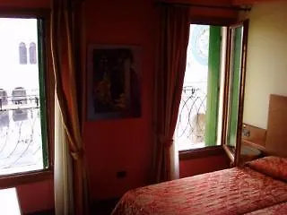 Bed & Breakfast Diamantino Town House Padova