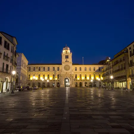 Diamantino Town House לינה וארוחת בוקר פאדובה